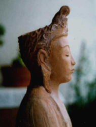 http://www.adhikara.com/sculture_mara/Mara_buddha_in_ceramica_laterale.jpg
